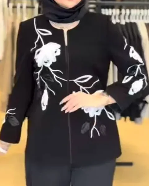 مدل مشکی با گل سفید